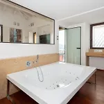 Luxury Como Lake Holiday home *