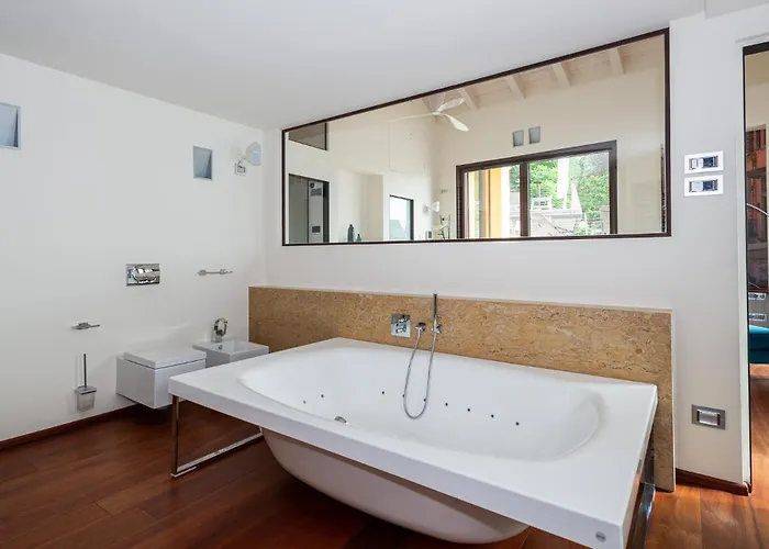 Ferienhaus Luxury Como Lake