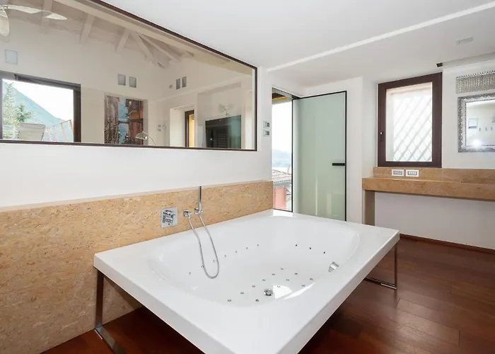 Luxury Como Lake Casa de Férias *